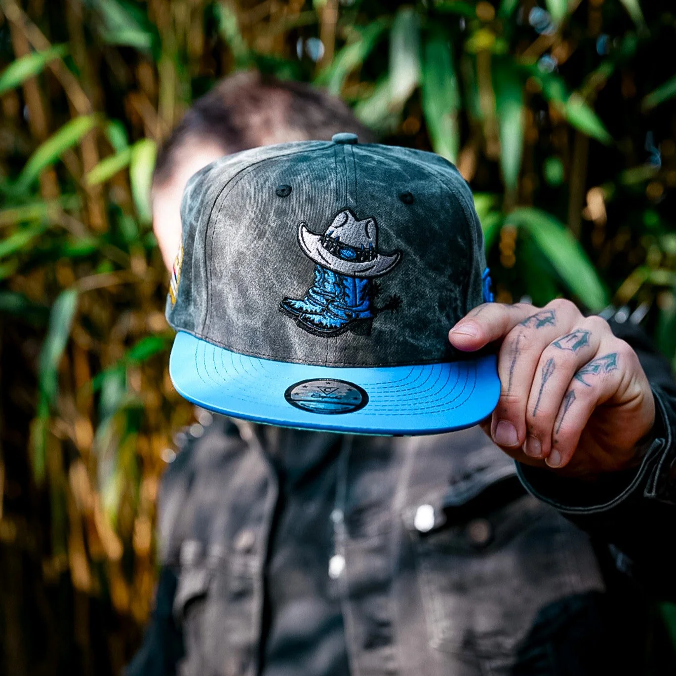 Bull Rodeo Snapback - Dark Grey Washed Fabric & Blue Faux Leather - Image 12