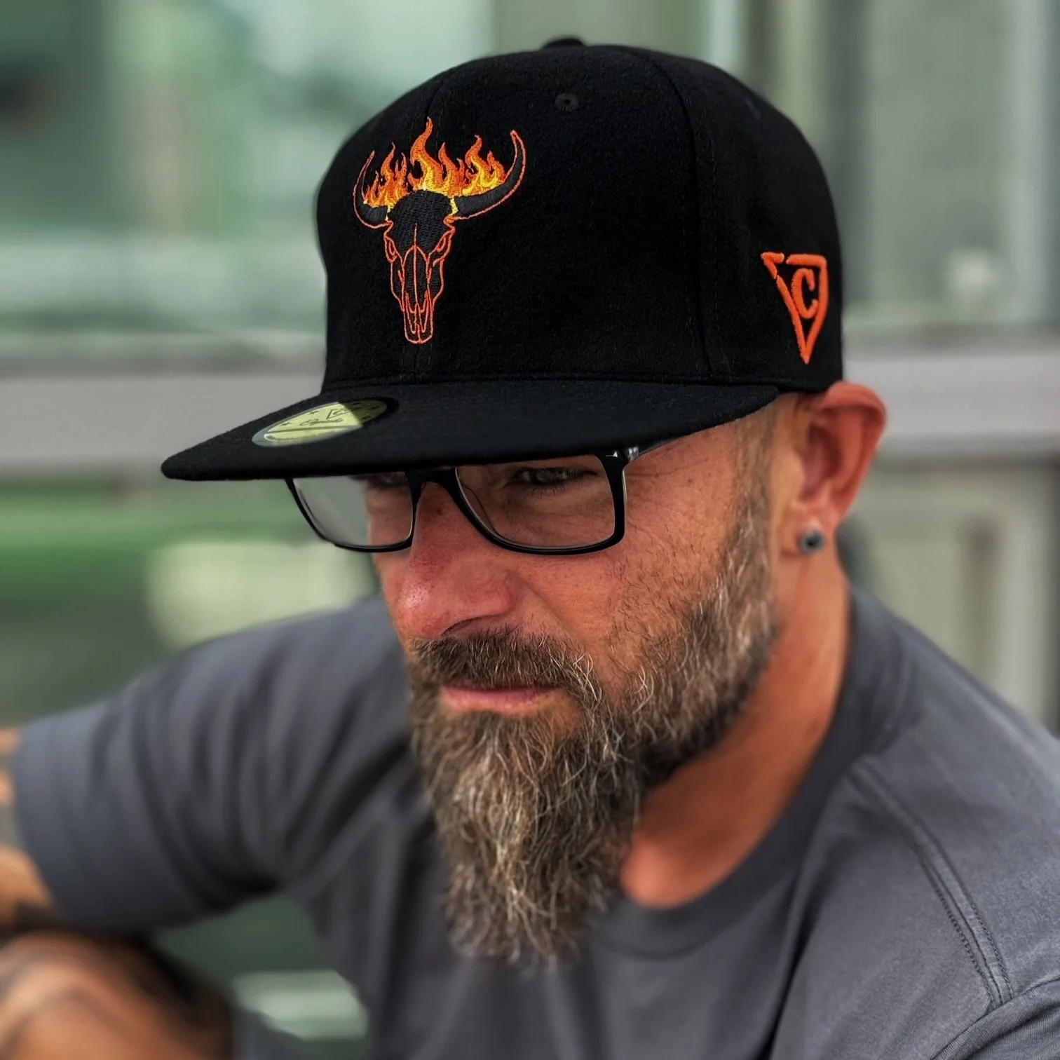 Fire Bull Snapback - Black Soft Felt Fabric - Image 4