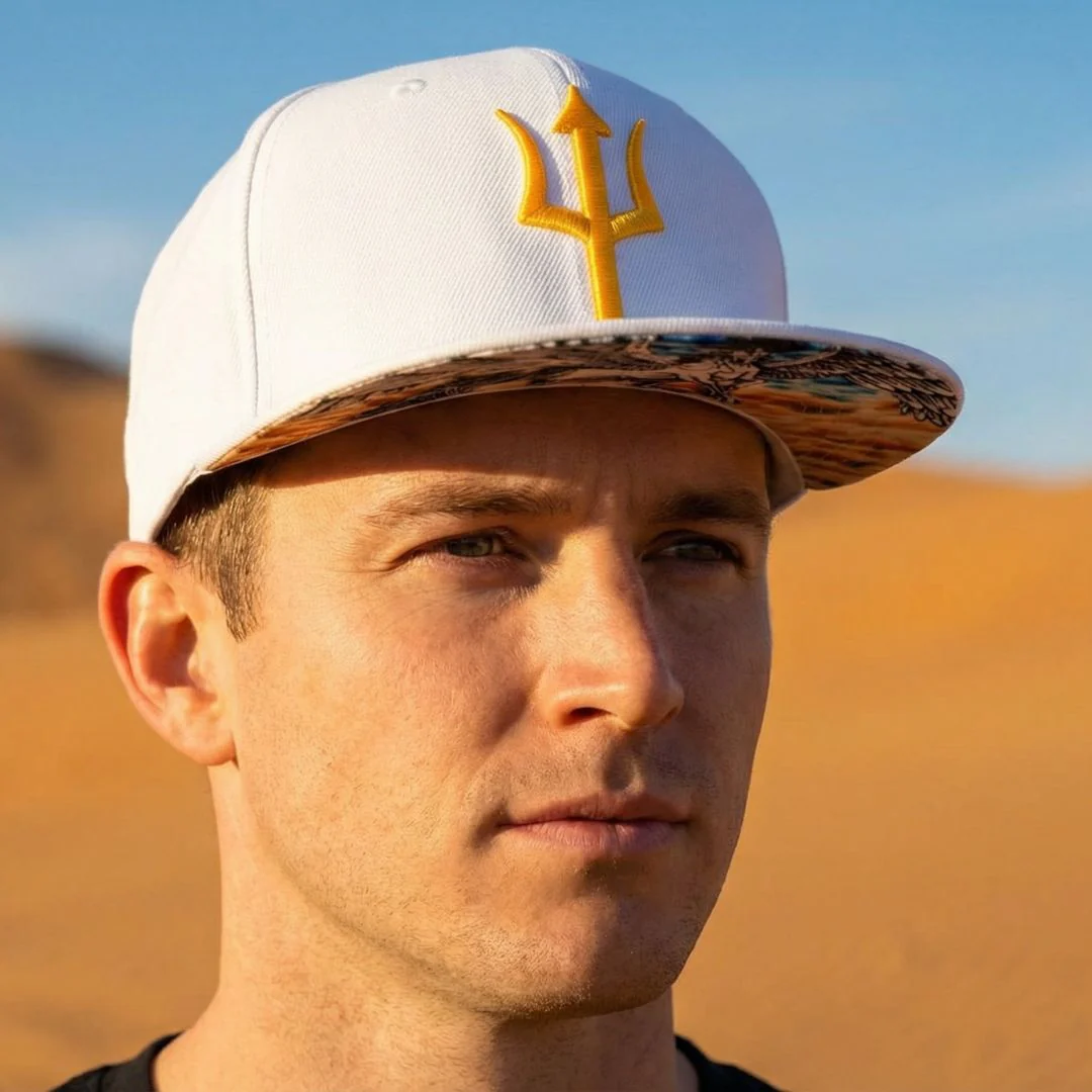 Pegasus Snapback - White - Image 4