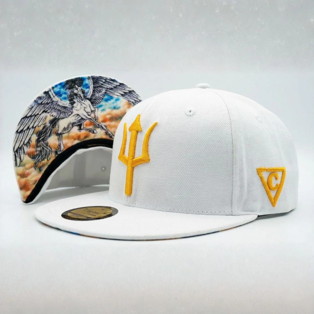 Pegasus Snapback - White - Image 8
