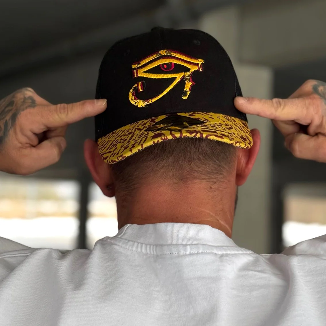 Robot Horus Trucker Cap - Black/Yellow Egyptian Pattern - Image 3