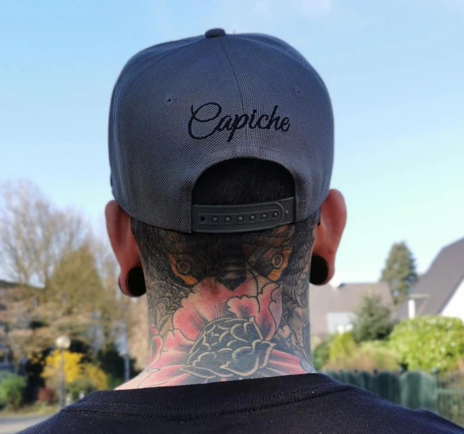 Tentacle Astronaut Snapback - Grey/Black - Image 8
