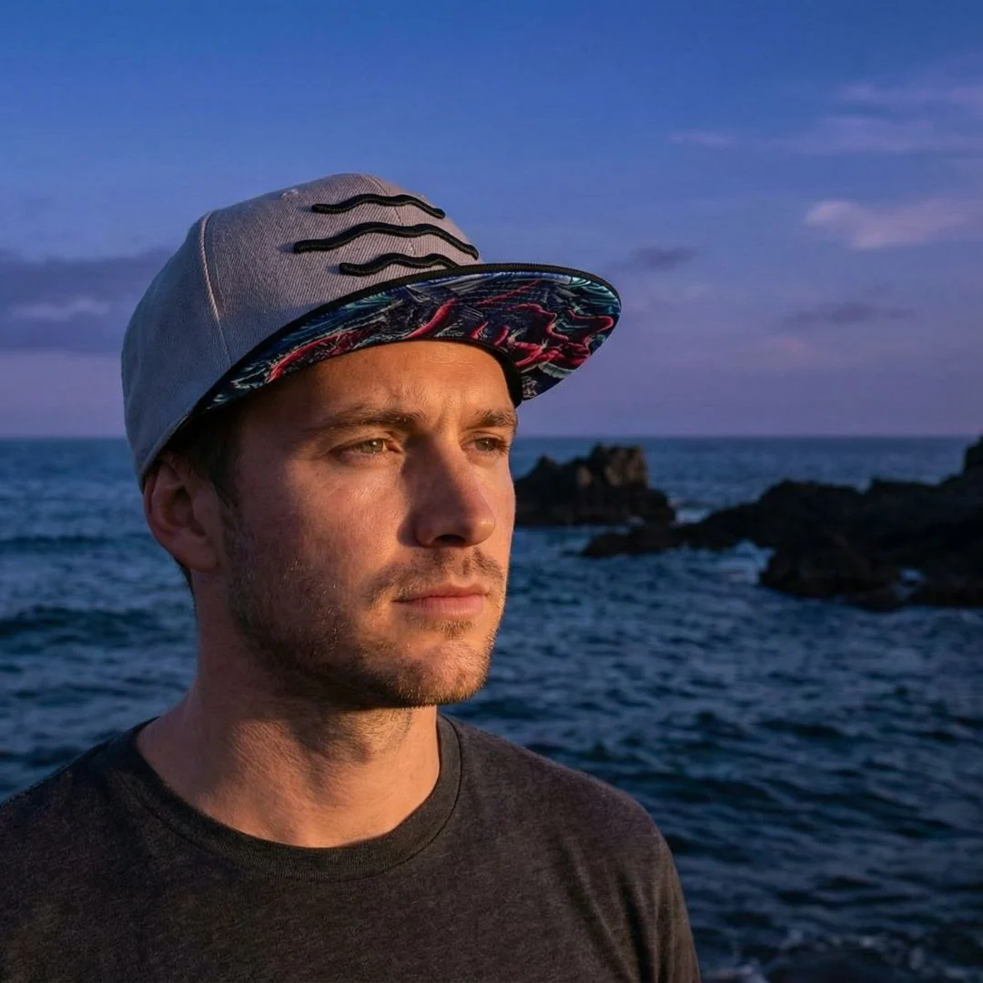 The Kraken Snapback - Grey/Black - Image 5
