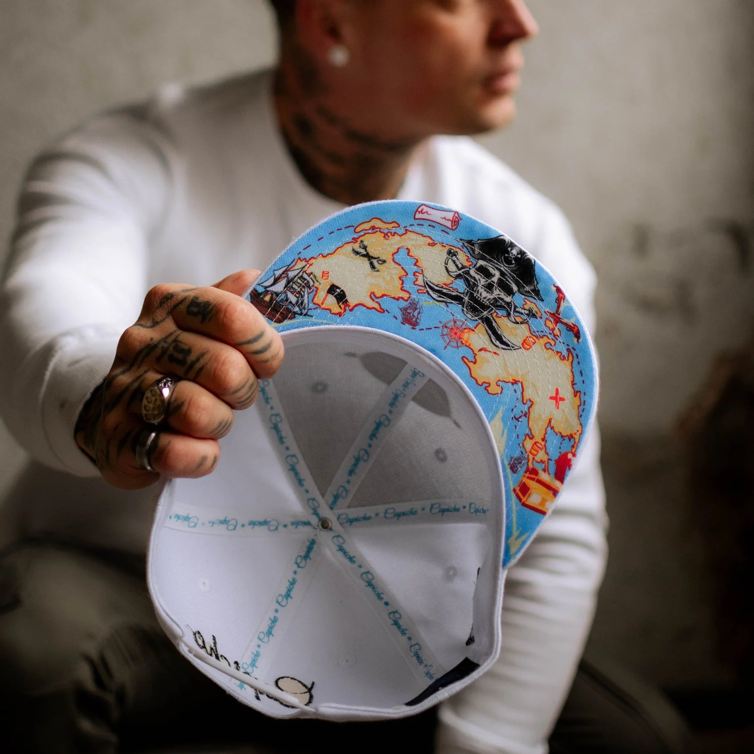Treasure Map Snapback - White - Image 9